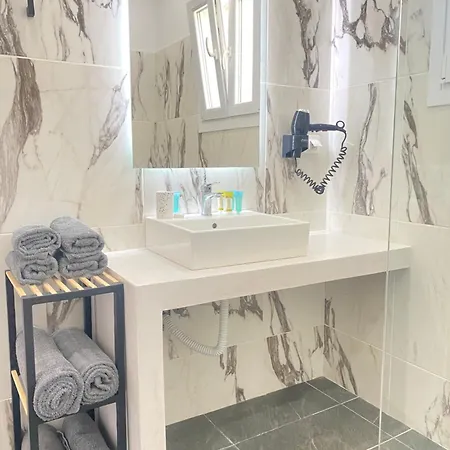 Paradiso Corfu Sea View With Pool In Апарт-отель 3*