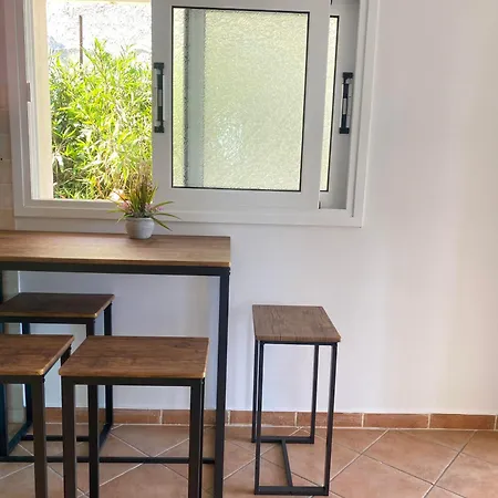 아파트호텔 Paradiso Corfu Sea View With Pool In