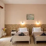 Paradiso Corfu Sea View With Pool In מלון דירות 4*