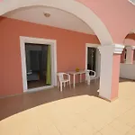 מלון דירות Paradiso Corfu Sea View With Pool In איפסוס