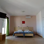 מלון דירות Paradiso Corfu Sea View With Pool In