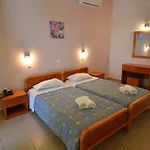 Paradiso Corfu Sea View With Pool In איפסוס