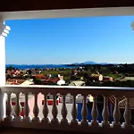 Paradiso Corfu Sea View With Pool In מלון דירות