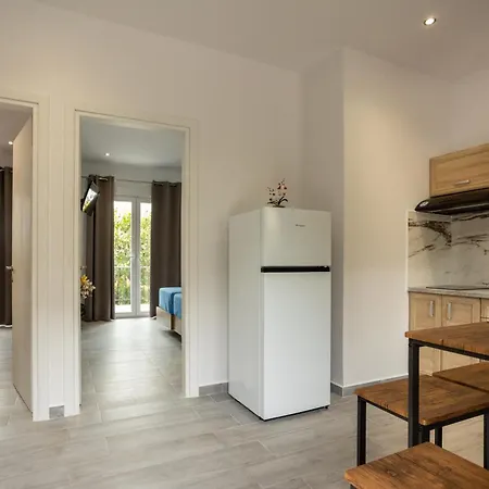 Apartmanhotel Paradiso Corfu Sea View With Pool In